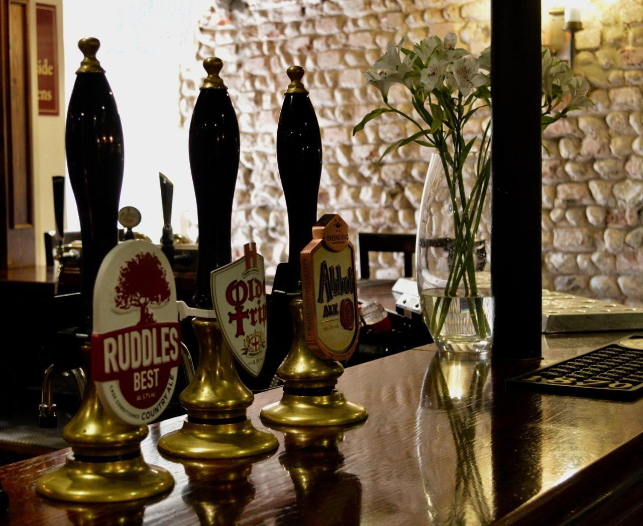 Sculthorpe Mill Hotel Фейкънам Екстериор снимка