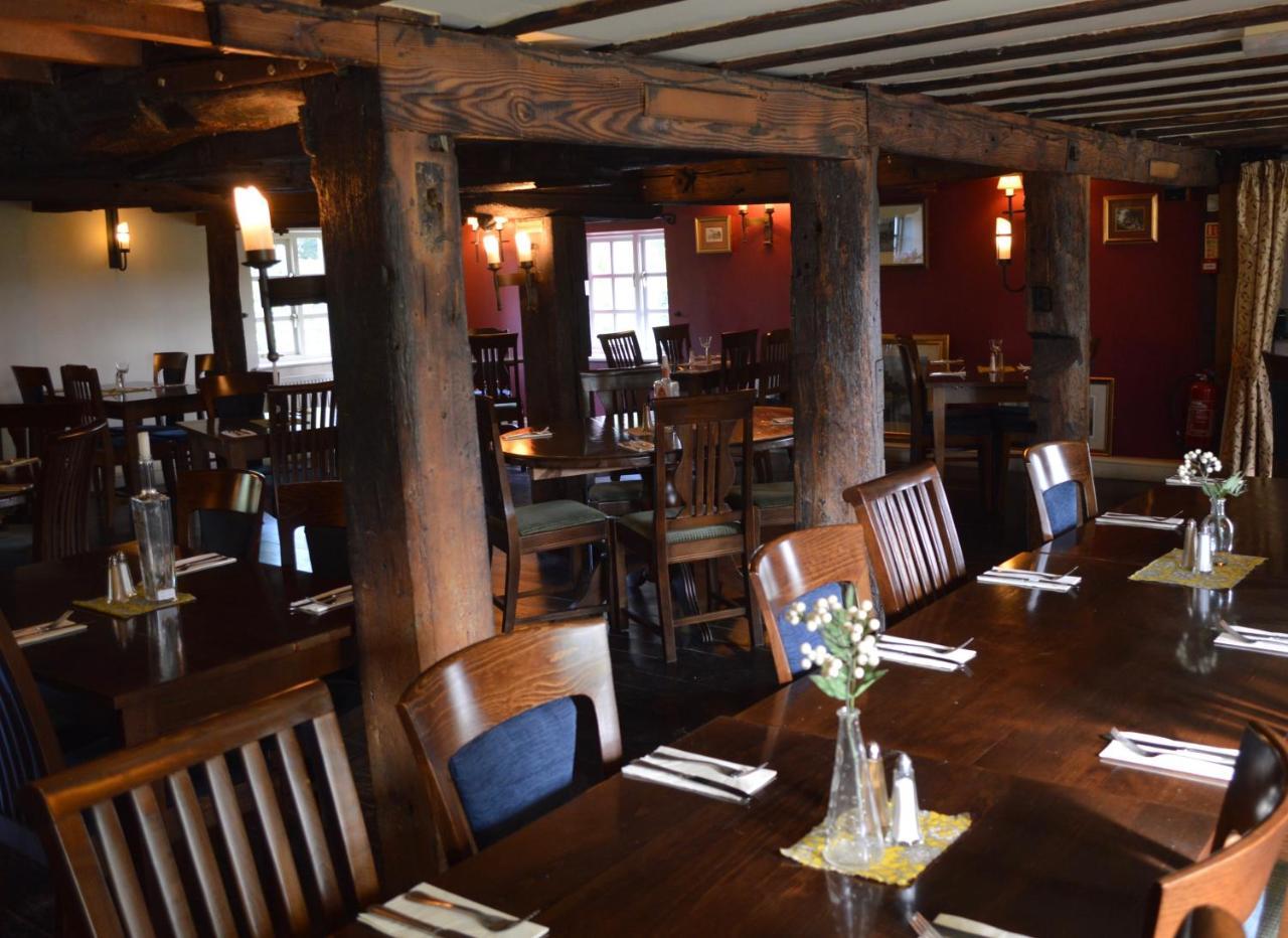 Sculthorpe Mill Hotel Фейкънам Екстериор снимка