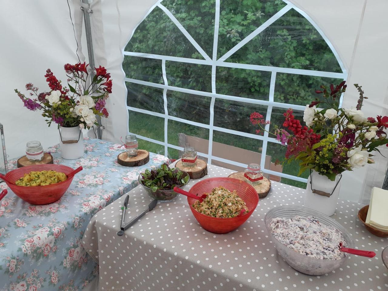 Sculthorpe Mill Hotel Фейкънам Екстериор снимка