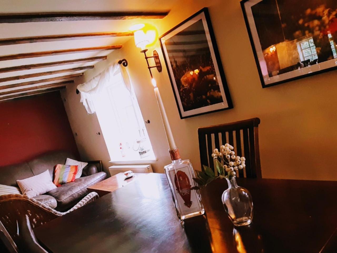 Sculthorpe Mill Hotel Фейкънам Екстериор снимка